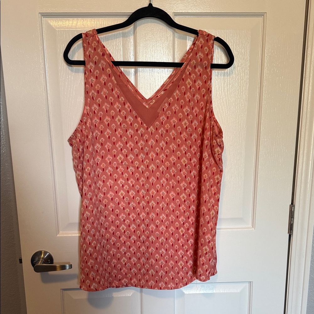 Maurices Coral Printed V-Neck Sleeveless Camisole
